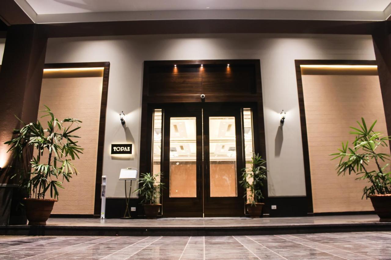 Hotel Rajhans Abhinandan Bhopal Dış mekan fotoğraf