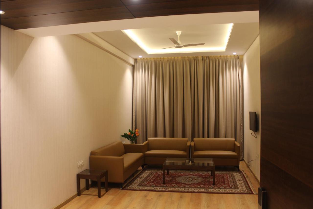 Hotel Rajhans Abhinandan Bhopal Dış mekan fotoğraf
