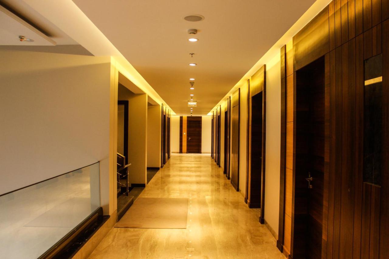 Hotel Rajhans Abhinandan Bhopal Dış mekan fotoğraf