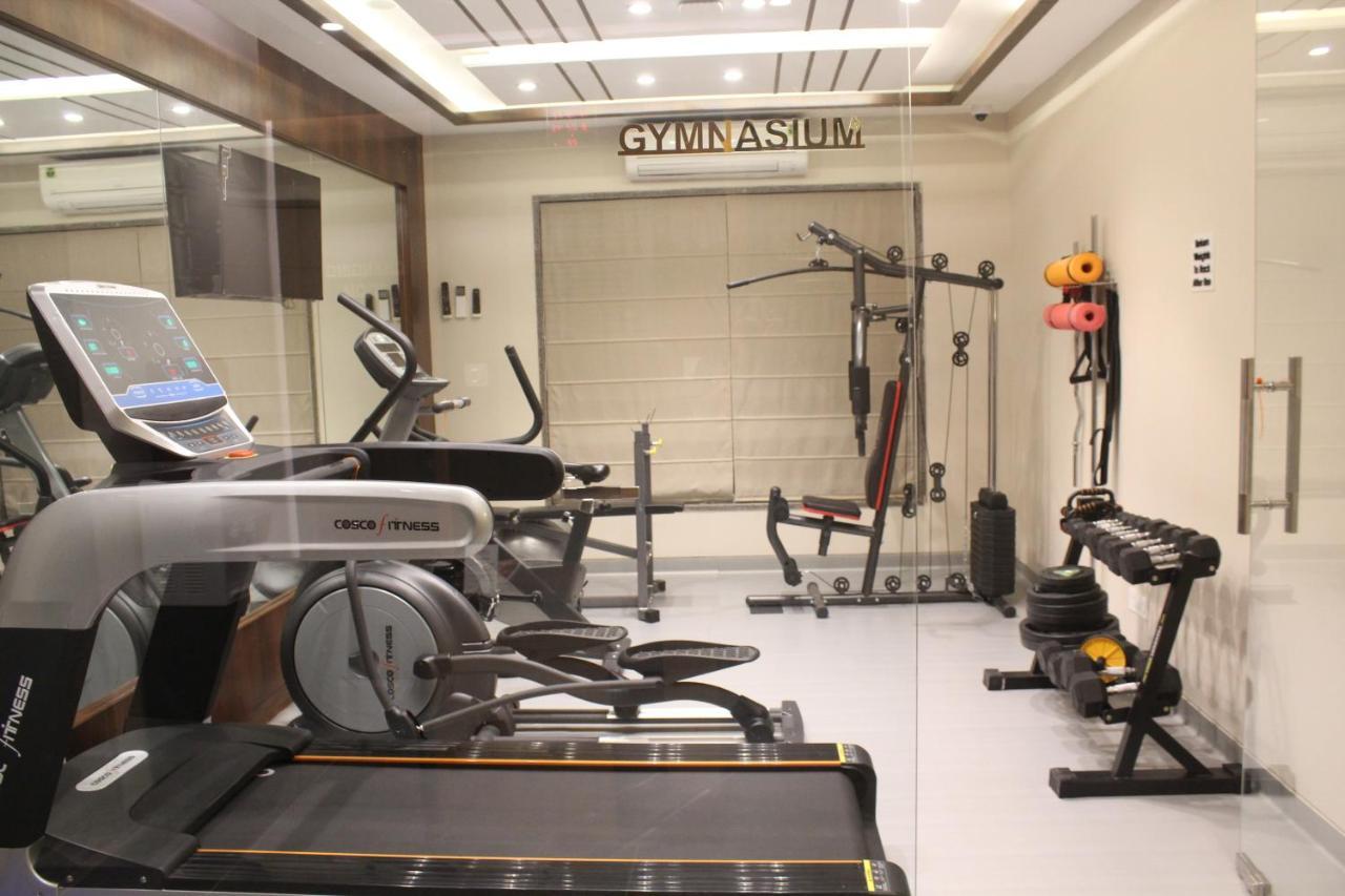 Hotel Rajhans Abhinandan Bhopal Dış mekan fotoğraf